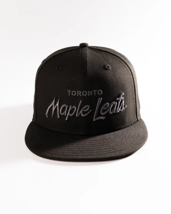 TORONTO MAPLE LEAFS METALLIC BLACK PEARL SCRIPT FITTED HAT