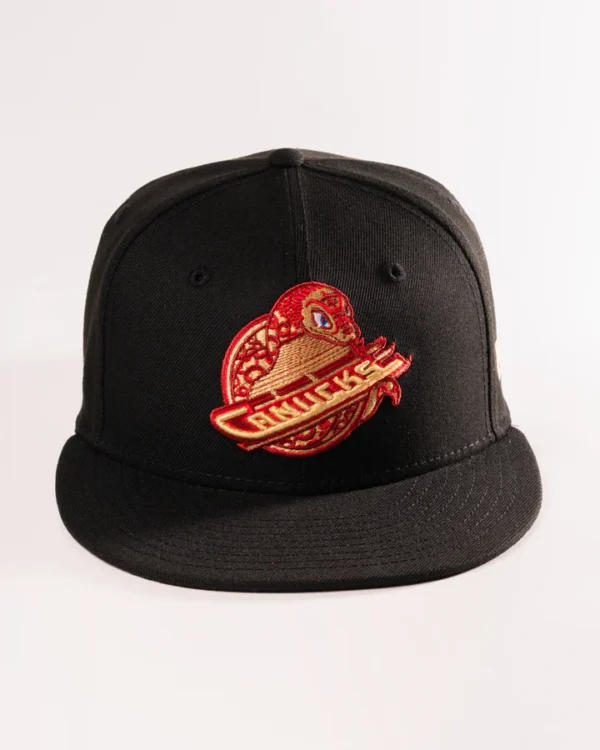 VANCOUVER CANUCKS SNAKE FITTED HAT